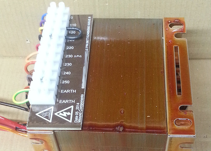 Isolation Transformer(IT)